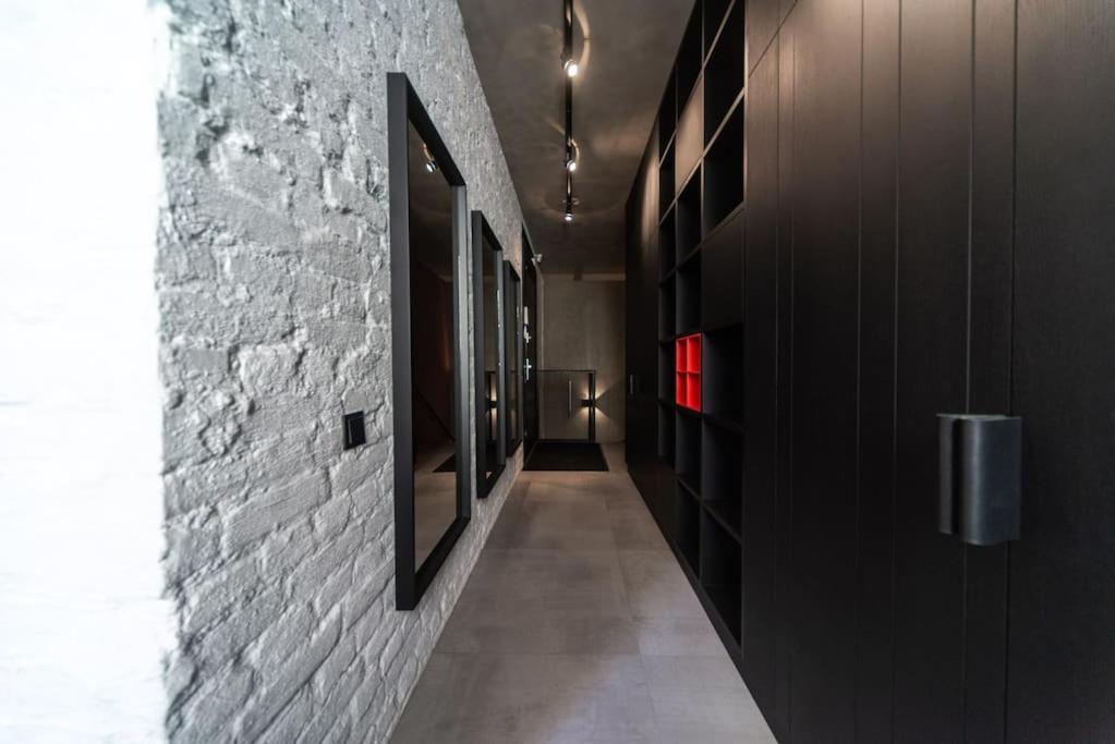 3 Storey Apartment With A Character And A Terrace Riga Exterior foto
